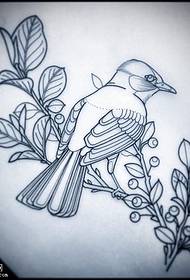 手臂素描鳥紋身圖案