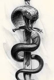 Fotografia e një dorëshkrimi të egër të gjarprit të mbështjellë rreth një shpatë të shkurtër