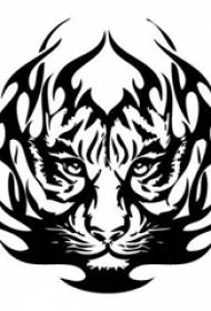 Svartlinjeskiss kreativ dominerende tigerhode tatoveringsmanuskript