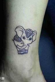 Àpẹẹrẹ tatuu erin ẹsẹ