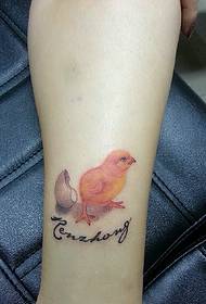 Tattoo беназир эҷодӣ, ки chicks таваллуд мешаванд