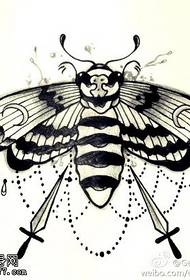 Moth hình xăm bản thảo