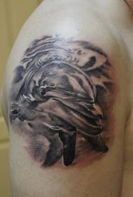 spalle molto belle del tatuaggio delfino bianco e nero