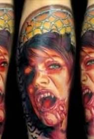 patró de tatuatge de retrat zombie de color de braç de dona