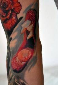 arm mycket realistisk färgvampyr) Tatueringsmönster i mun