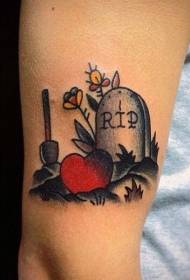 forma e zemrës së varreve të shkollës së vjetër dhe modeli i tatuazheve me krahë me ngjyra lopatë