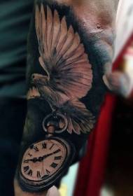 非常現實的黑白鴿子與破碎的時鐘手臂紋身圖案