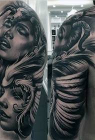 Modèle de tatouage magnifique magnifique portrait de femme tribal réaliste bras