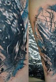 Смішні чорно-біла ніч ворона гілки рука татуювання візерунок