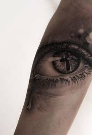 ແຂນຕາທີ່ມີນ້ໍາຕາທີ່ມີຮູບແບບ tattoo ທີ່ແທ້ຈິງ