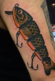 Рука дизайн цветной татуировки сломанной рыбы и рыболовный крючок