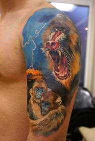 velká paže pláč pavián s malým opičí tetování vzorem