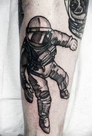 rankos juodo astronauto asmenybės tatuiruotės modelis