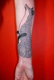 braccio sorprendente modello di tatuaggio volpe nera linea grande