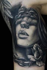 Didelis neįprastas paslaptingas moters portreto tatuiruotės modelis