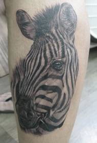 arm realistiska tårar zebra huvud tatuering mönster