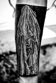 Arm crno-bijeli misteriozni uzorak tetovaže duha