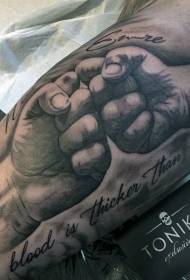 braccio dolce design modello tatuaggio lettera pugno bianco e nero