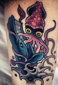 Al Schoul faarweg Squid a Walarm Aarm Tattoo Muster