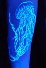 Arm er virkelig fluorescerende maneter tatoveringsmønster