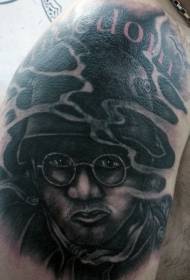 kar félelmetes fekete furcsa katona avatar és levél tetoválás minta