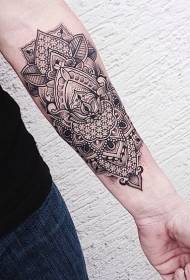 padrão de tatuagem de baunilha estilo preto e branco de braço indiano
