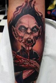 käsivarsi kauhu tyyliin verinen vampyyri tatuointi malli