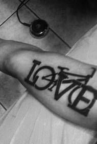 preto negrito amor alfabeto inglês braço tatuagem padrão