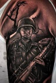 braccio in bianco e nero realistico modello di tatuaggio ritratto soldato della seconda guerra mondiale