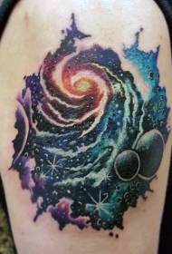 велика боја боје цртаног стила, свемирска тетоважа узорак