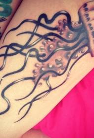 brazo realista color gelatina medusa tatuaje patrón