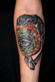 рука неймовірний різнокольоровий портрет і візерунок татуювання очей