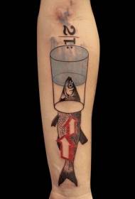 Arm elegant bemalt Fisch und Wasser Glas Tattoo-Muster