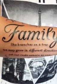Familia beltz sinplea ingelesezko alfabetoaren beso tatuaje eredua