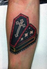 Уникатно дизајнирана шема на тетоважи со рака на ковчег со мала боја