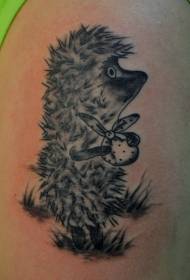 Veliki slatki crno-bijeli uzorak tetovaže za ježu