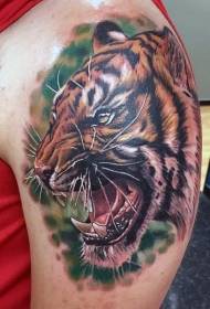 pinta de brazo de tigre con rabia moi realista