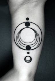 ramię prosty czarno-biały geometryczny okrągły wzór tatuażu