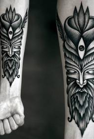 arm tribal tyyli musta kasvot totem tatuointi malli