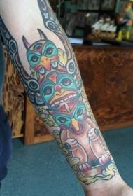 Marrazki bizidunen antzeko koloreko eskultura tribal beso tatuaje eredua