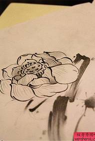 Ink Lotus tattoo manuskrip werk volgens tatoeëring