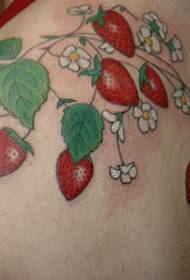 Uzorak tetovaže vinove loze u boji jagode