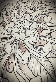 Mchoro wa mchoro wa tattoo wa mchoro wa chrysanthemum