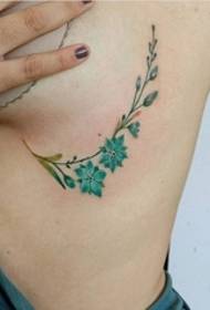 Обојена богиња тетоважа мала свежа биљка тетоважа мали цветни узорак