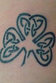 Келтска шема на моделот на тетоважа на детелина