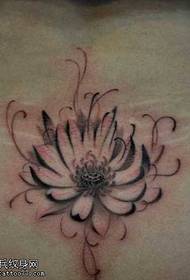 Tattoodị egbugbu nke Lotus nke dị nchara