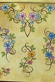 un modello di tatuaggio di fiori di vite