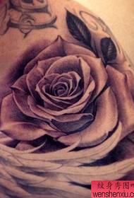 Cebisa i tattoo yaseYurophu neyaseMelika