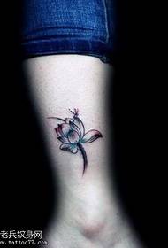 Tattookwụ ụdị Lotus ụkwụ