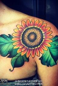 Shoulder painted sunflower tattoo pattern